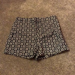 Hollister fabric patterned shorts size 0